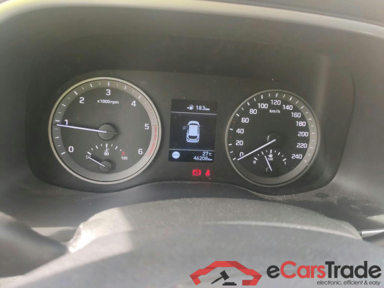 HYUNDAI Tucson / 2018 / 5P / todoterreno 1.6 CRDI 85kW (116CV) 48V SLE 4X2(SP)(SL) #4