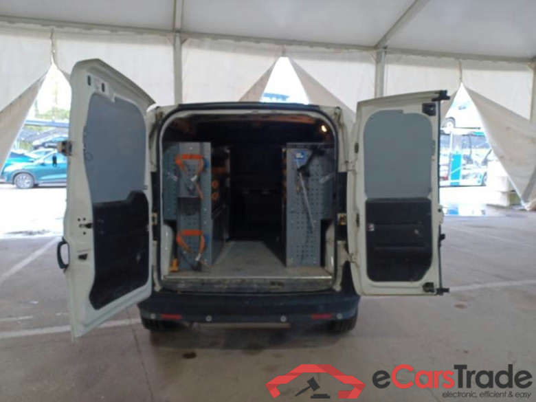 FIAT DOBLÒ CARGO 2015 4 PORTE CARGO 1.4 T-JET NATURAL POWER MAXI SX E6 #4