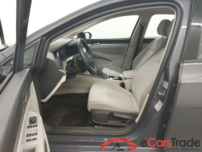 Volkswagen Golf Variant VIII 1.0 eTSI 81kW DSG Life 5d #3