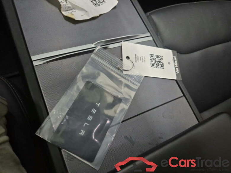 Tesla Model 3 RWD 60 kWh #6