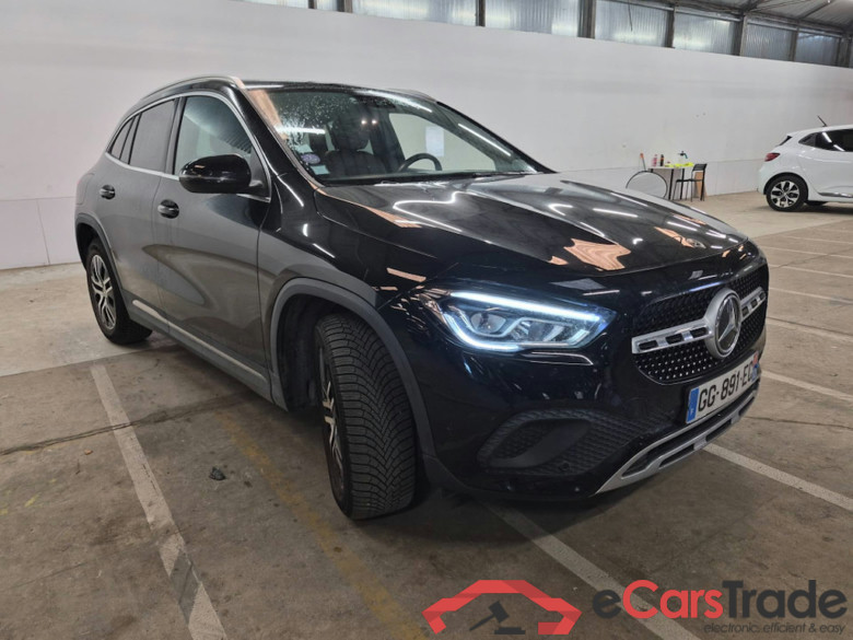 Mercedes GLA 250e Plug-In Hybrid Aut. LED Widescreen Navi 1/2 Sport-Leather KeylessGo Camera Klima PDC ... #2