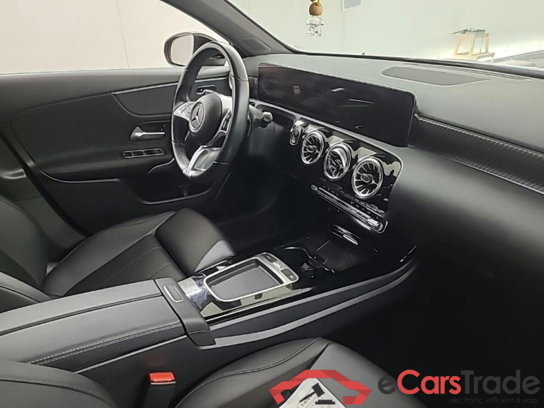 MERCEDES-BENZ A-klasse A 180 DCT Luxury Line 5D 100kW #6