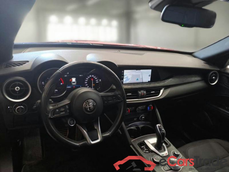 ALFA ROMEO STELVIO / 2017 / 5P / SUV 2.2 TD 190 CV SUPER BUSINESS AT8 Q4 #3