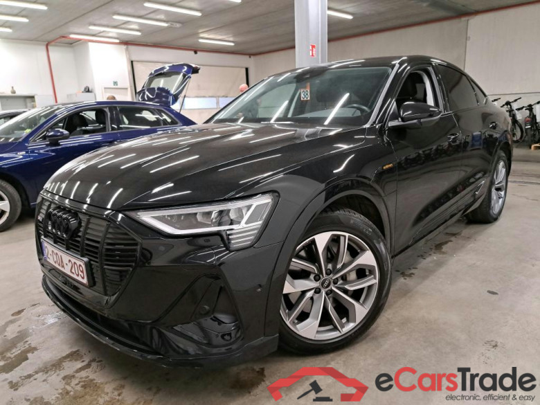 AUDI - AUD E-TRON 55 SB 408PK Quattro S-Line Limited Edition With Heated Electric Seats & Auxiliary Heater & Shadow Look Plus & Removable Trailer Hook & Camera  * ELECTRIC *