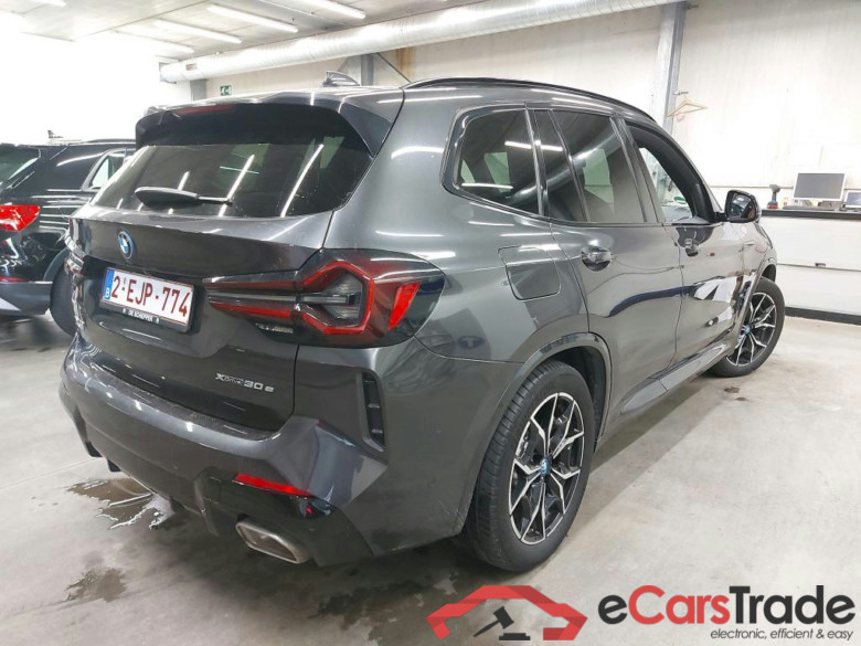 BMW - BMW X3 xDrive30e 292PK M Sport With Heated Vernasca  M Seats & Pack Innovation With Driving Assistant & Head Up & Comfort & Travel & 19 Inch Alloy & Removable Trailer Hook * HYBRID *