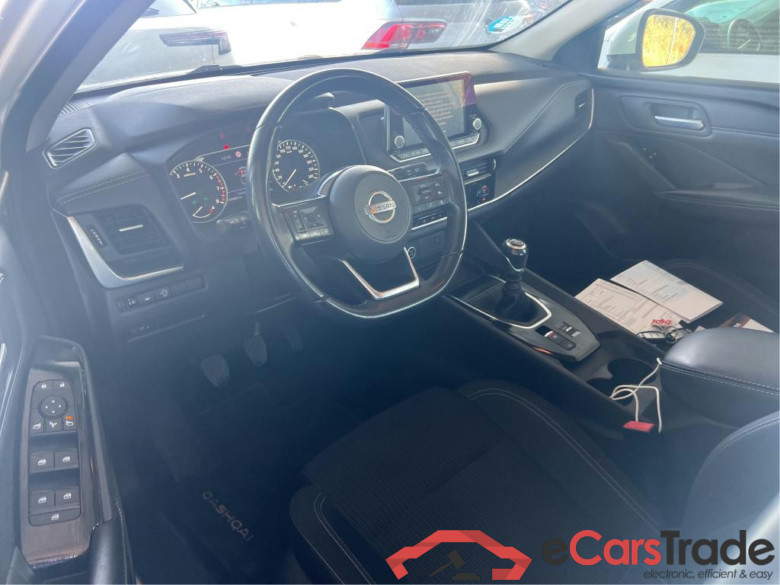 NISSAN QASHQAI / 2021 / 5P / todoterreno DIG-T 103kW (140CV) mHEV 4x2 Acenta #3