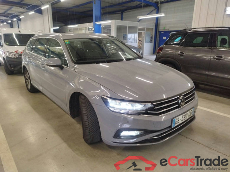 Volkswagen Passat Variant 2.0 TDI Aut. LED ACC Navi Sport-Seats KeylessGo Klima PDC ... #2