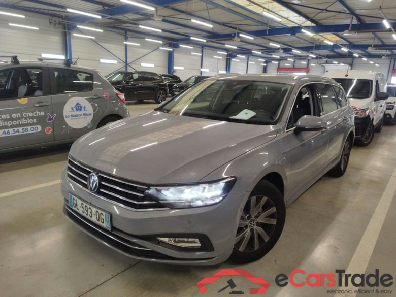 Volkswagen Passat Variant 2.0 TDI Aut. LED ACC Navi Sport-Seats KeylessGo Klima PDC ... #1