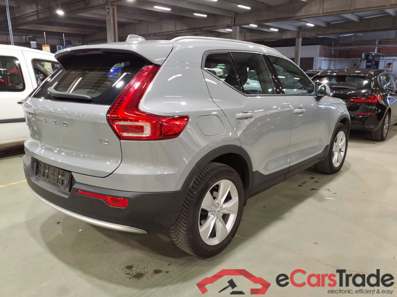 VOLVO XC40 1.5 T2 CORE AUTO #4