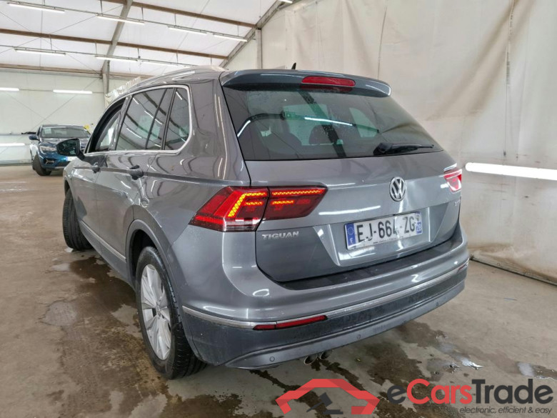 VOLKSWAGEN Tiguan 5p SUV 2.0 TDI 150 DSG7 Carat BMT #2