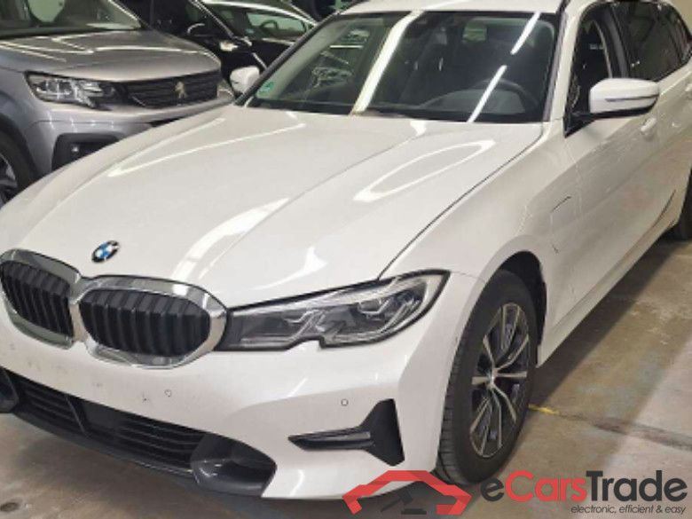 Baureihe 3 Touring 330 e xDrive Sport Line 2.0 185KW AT8 E6d #1