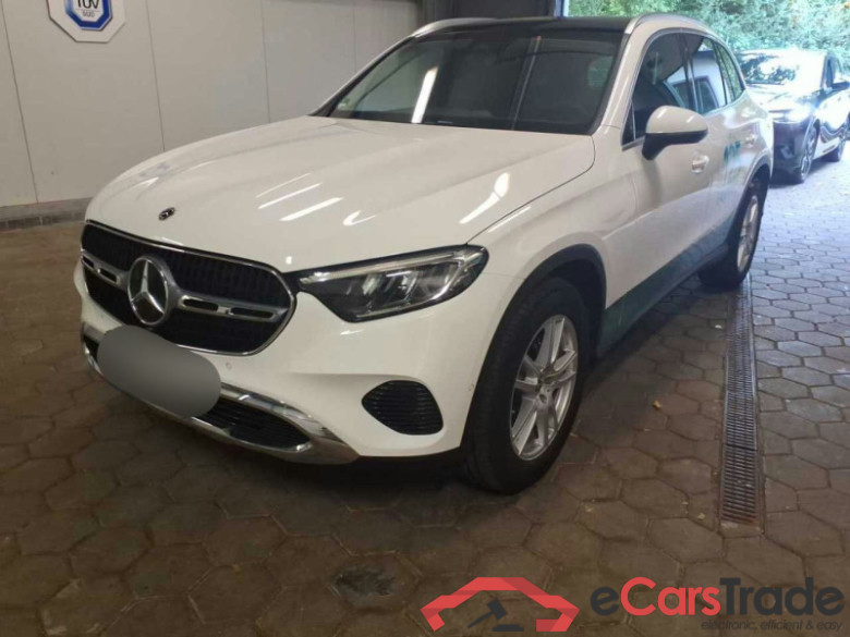 Mercedes-Benz GLC (BM 254)(06.2022->) DE - SUV5 GLC 200 EU6e, 4Matic Avantgarde, 2024 - 2026