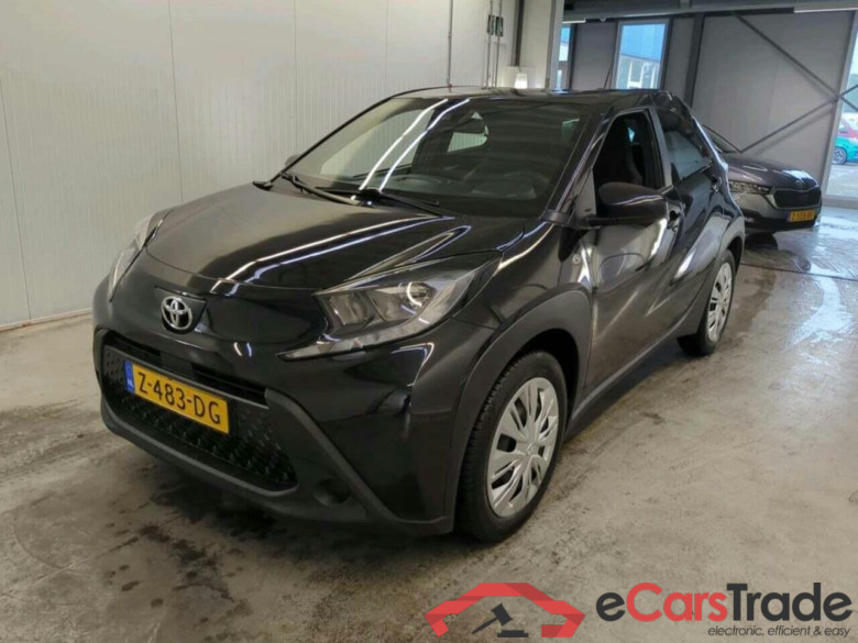 TOYOTA Aygo X 1.0 VVT-i MT Play