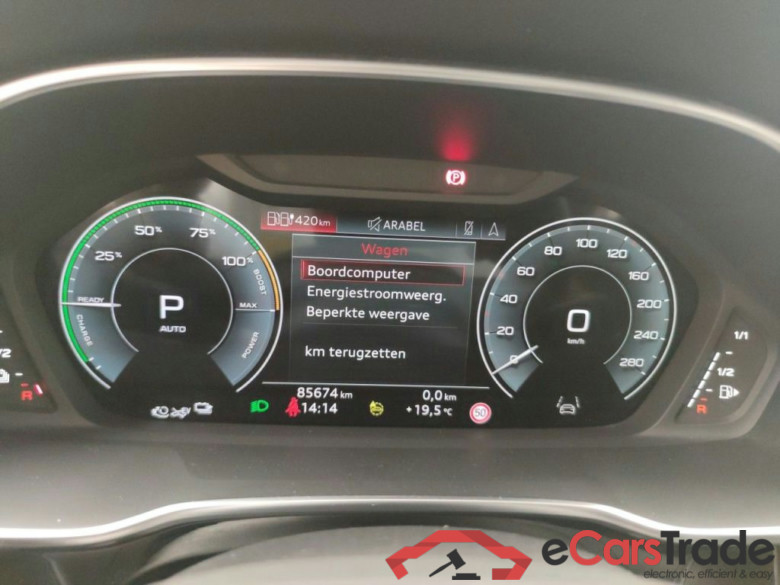 Audi Q3 Sportback 45 TFSI e S tronic 5d #4