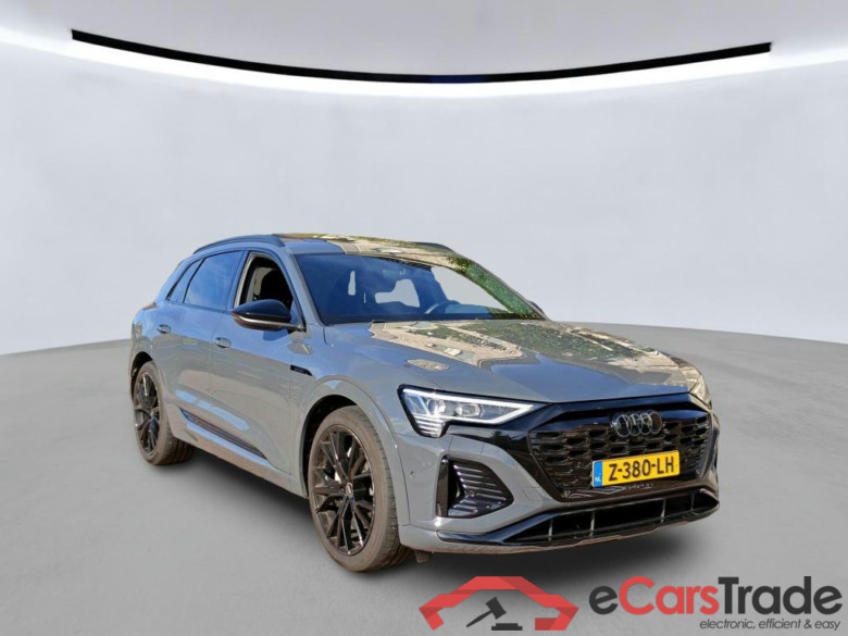 AUDI Q8 300 kW #5