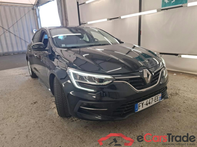 RENAULT Mégane Berline / 2020 / 5P / Berline Business TCe 140 EDC FAP #4