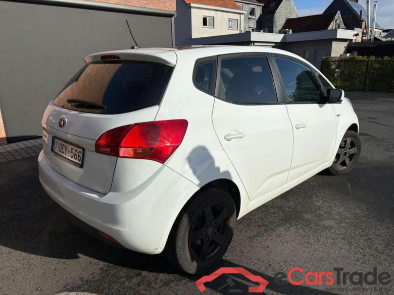 KIA Venga 1.4i Mind #3