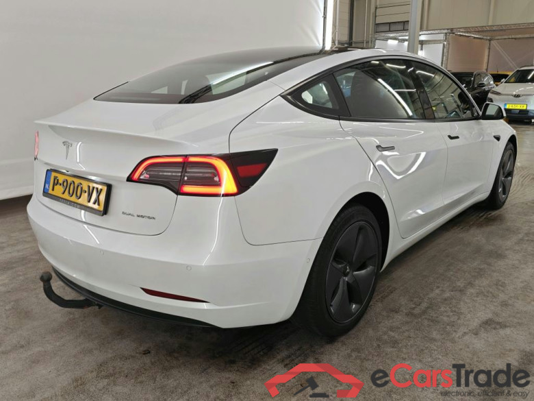Tesla Model 3 Long Range Dual Motor AWD 4d #2