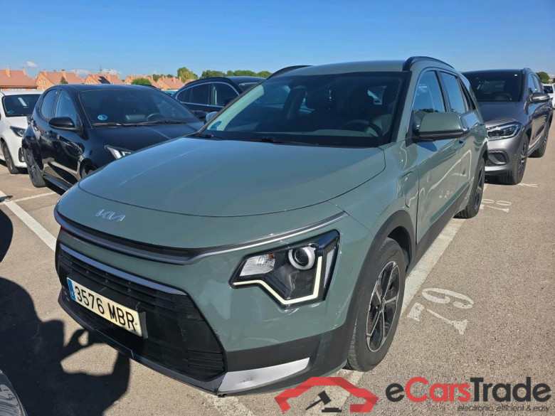 KIA Niro / 2022 / 5P / crossover 1.6 GDi PHEV 135kW (183CV) Concept #1