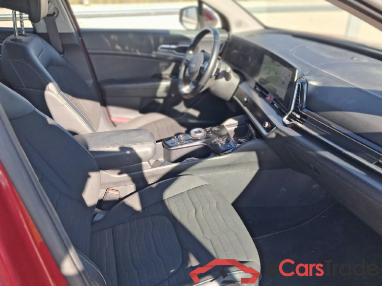 KIA Sportage / 2022 / 5P / todoterreno 1.6 T-GDi HEV 171kW (230CV) Tech 4X2 #6