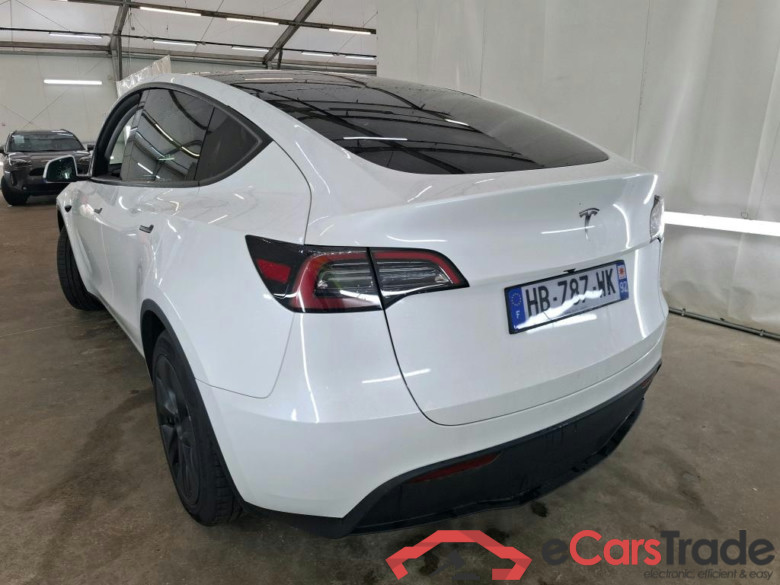 TESLA Model Y / 2020 / 5P / SUV Grande Autonomie RWD #5
