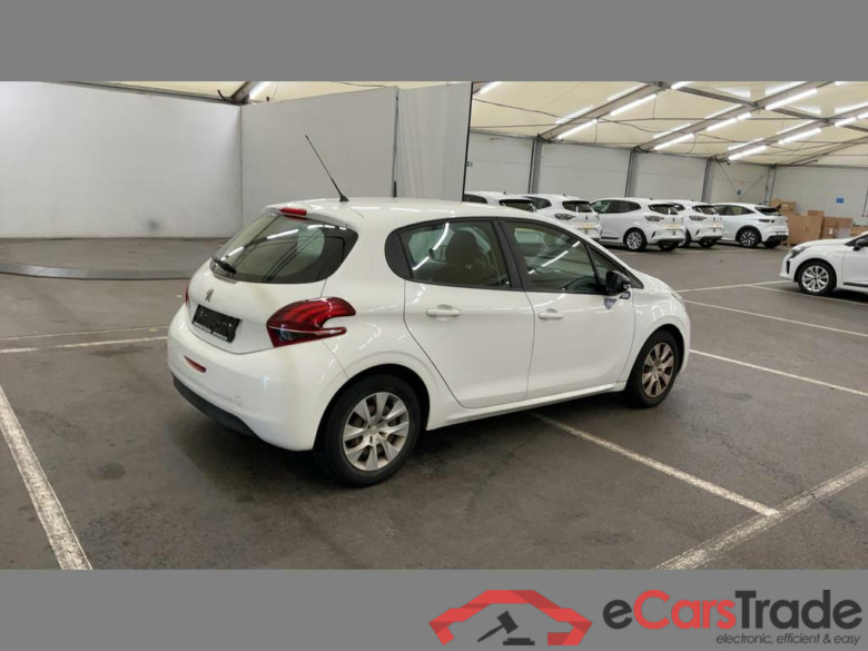 PEUGEOT 208 1.2i PureTech Like #4