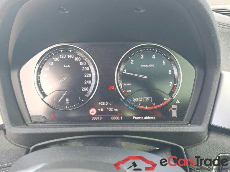 BMW X2 / 2017 / 5P / todoterreno sDrive18i (CX) #4