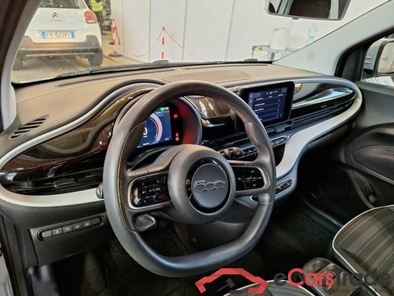 FIAT 500 / 2020 / 3P / BERLINA ELETTRICA PASSION #3