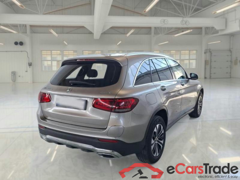 MERCEDES-BENZ GLC / 2019 / 5P / SUV 300 DE 4MATIC EQ-POWER EXECUTIVE AUT. #2