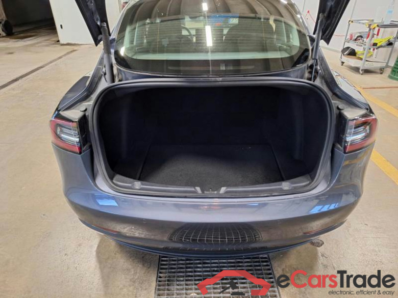 TESLA MODEL 3 / 2018 / 4P / BERLINA 50 KWH STANDARD PLUS RWD #6