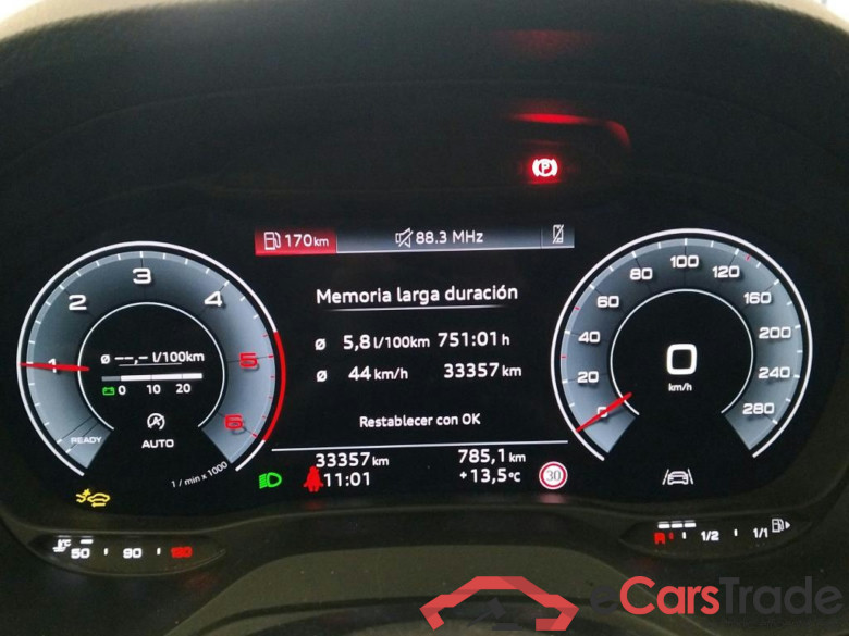 AUDI Q2 / 2020 / 5P / todoterreno Black Line 30 TDI 85kW (116CV) #4