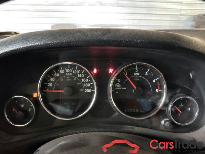 JEEP WRANGLER 2013 2.8 CRD UNLIMITED SAHARA #4