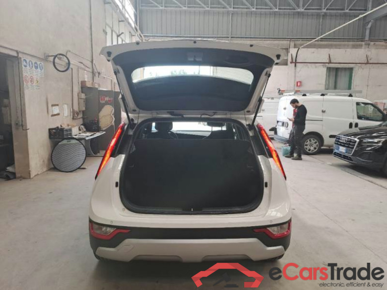 KIA NIRO / 2022 / 5P / BERLINA 1.6 HEV GDI BUSINESS DCT #5