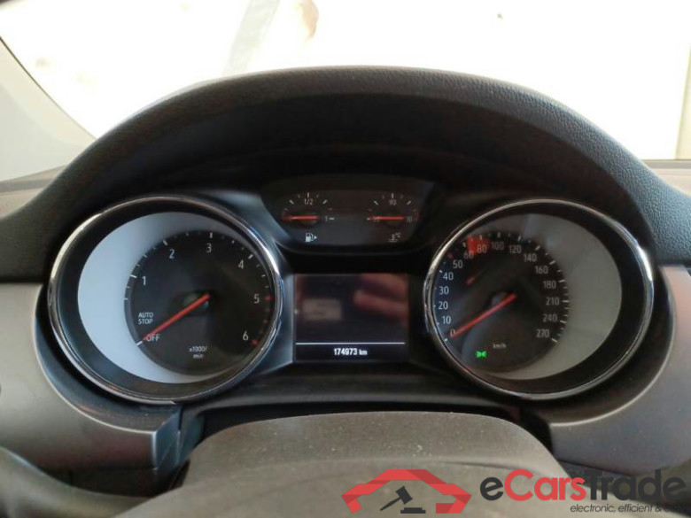 OPEL ASTRA / 2015 / 5P / STATION WAGON ST 1.6 CDTI BUSINESS 110CV SeS MT6 #4