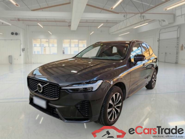 VOLVO XC60 / 2021 / 5P / SUV B4 D AUTOMATICO PLUS DARK #1