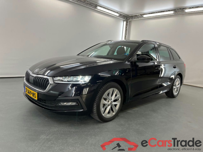 SKODA OCTAVIA COMBI 1.5 e-TSI Business Edition