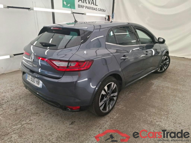 RENAULT Mégane Berline / 2015 / 5P / Berline Intens Blue dCi 115 EDC #3