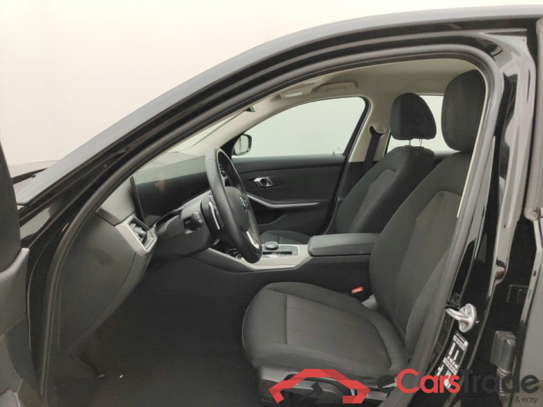 BMW 3 Reeks Berline 318i (115 kW) 4d #3