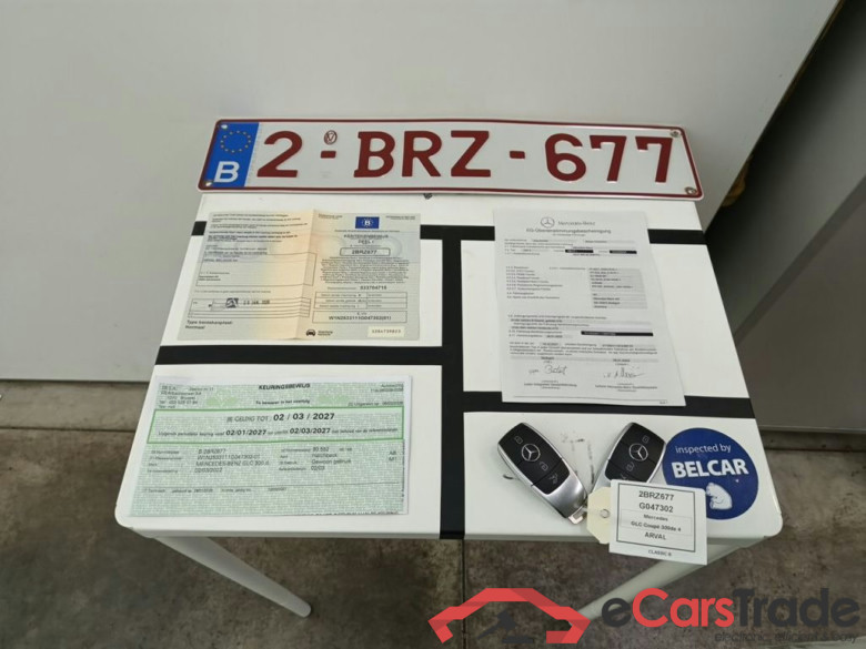 Mercedes-Benz GLC Coupé GLC 300 de Business Solution 4MATIC 5d #4
