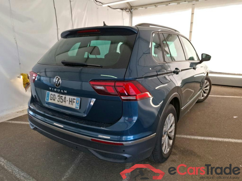 VOLKSWAGEN Tiguan / 2020 / 5P / SUV 2.0 TDI 150 DSG7 Life Business #3