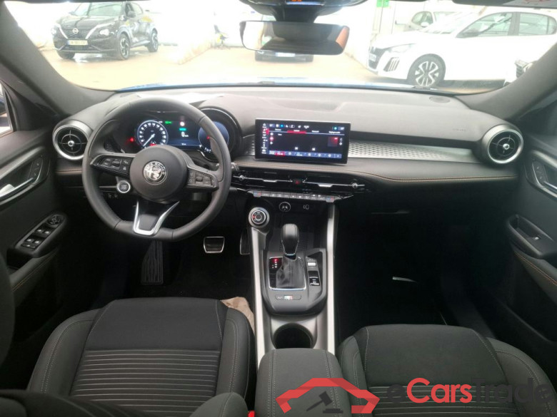 ALFA ROMEO Tonale / 2022 / 5P / SUV 1.5T Hybrid 130 TCT7 Sprint #5