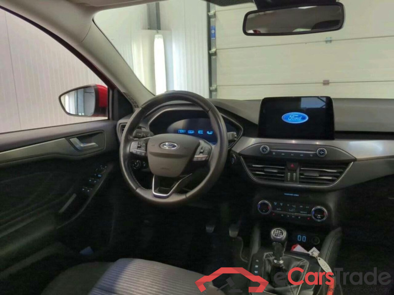 FORD Focus Wagon 1.0 EBH Tit. XBns #3