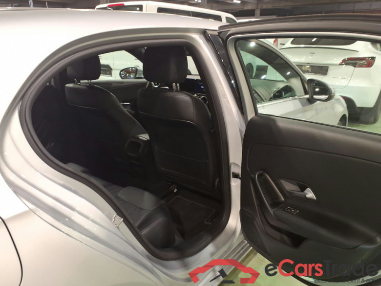 MERCEDES-BENZ A-CLASS 1.3 A 250 E DCT #5