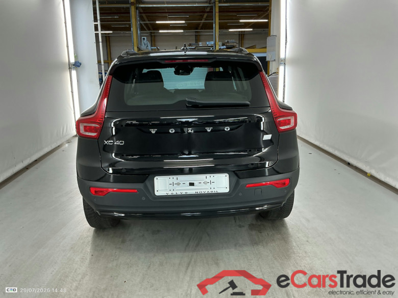 VOLVO XC40 1.5 T4 PHEV PLUS DARK DESIGN DCT #3