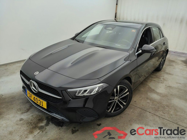 Mercedes-Benz Classe A A 180 Business Line 5d